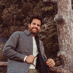 Man wearing Lincoln Shirtjac standing outdoor